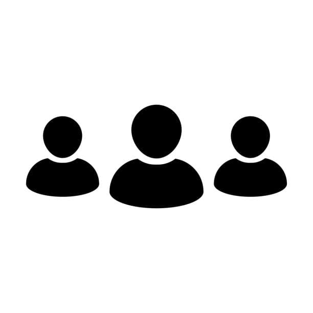 Imagen con varias personas